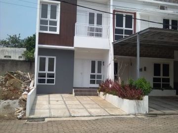 Casa Bellevue Residence Cluster Ekslusif 2 Lantai di Kawasan Bintaro
