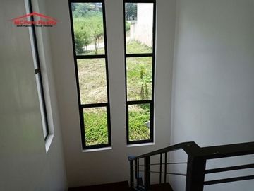 3 Bedrooms House & Lot for Sale in The Glades Vivaldi House Model Timberland Heights San Mateo Rizal