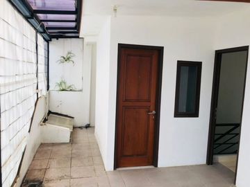 Rumah cluster suasana Puncak 1,5 M di Cinere Depok