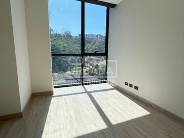 Edificio REITZ III/ Metro El Salto/ Calle Limache/10