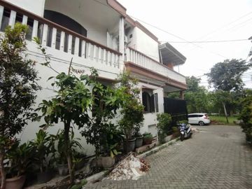 Rumah Hook Minimalis di Perumahan Bumi Wana Lestari
