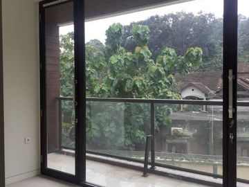 RUMAH SHM SIAP HUNI GUNUNG PATI BAGUS SEKALI