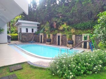 Rumah Villa + Kolam Luas 722 di Kusuma Agro kota Batu Malang