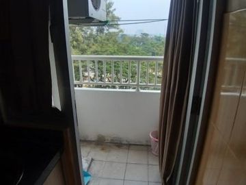 EASTCOAST Tower Stanford Apartemen Studio Furnished