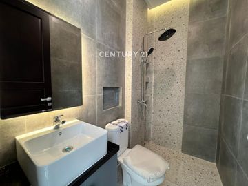 Dijual Rumah Cantik Mewah Di Duren Sawit Jakarta Timur
