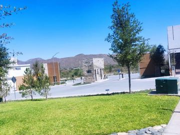 Casa en venta al poniente de Saltillo Villas Castellana modelo millán 2