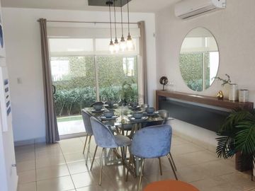 Casa en venta al poniente de Saltillo Villas Castellana modelo millán 2