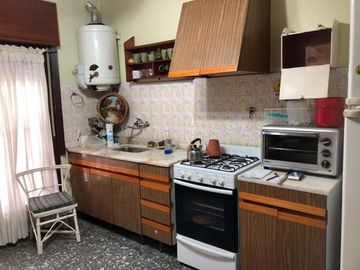 Casa en venta en Bernal Oeste
