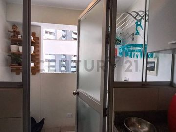 VENTA DE DEPARTAMENTO EN LINCE