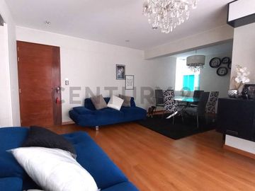 VENTA DE DEPARTAMENTO EN LINCE