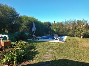 VENTA CASA 4 AMBIENTES EN DIQUE LUJÁN