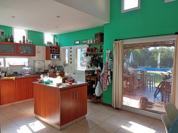 VENTA CASA 4 AMBIENTES EN DIQUE LUJÁN