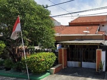 Rumah Second Terawat Rungkut Mejoyo, Strategis Dekat Kampus UBAYA