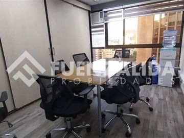 Oficina en venta en Providencia