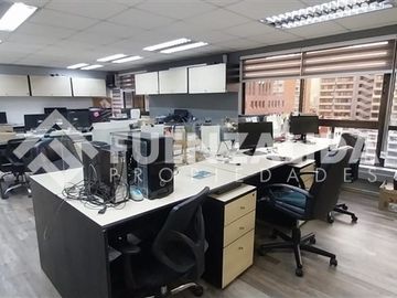 Oficina en venta en Providencia