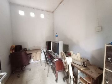 Di Sewakan Rumah 3BR Cocok Untuk Kantor Lokasi Mainroad Antapani Bandung