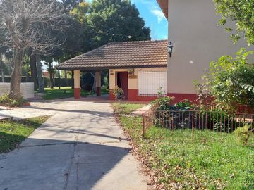 CASA QUINTA  en Garin 6280m2   Dos Deptos parque cerca Av Patricias Arg y F.Diaz