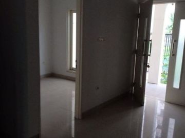 Rumah Kalijudan Asri Indah, hadap utara, Strategis