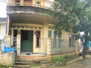 [FB1CD4] For Sale 4 Bedroom House, 200m2 - Taman Adiyasa Housing
