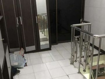 Di jual rumah di Gayungan Menanggal surabaya