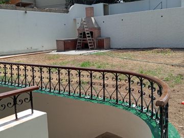 CASA EN VENTA, CAMACHO, 1043 M2 DE TERRENO