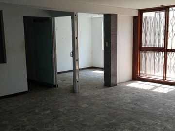 CASA EN VENTA, CAMACHO, 1043 M2 DE TERRENO