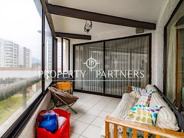 Amplio departamento en primera línea ubicado en Av del Mar