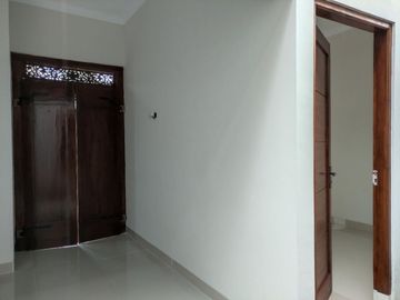 RUMAH ETNIK 3 KAMAR DEKAT BANDARA NYIA YOGYAKARTA