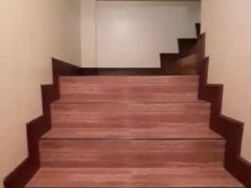 Semi-Furnished House for RENT in Hensonville Angeles City Near Clark