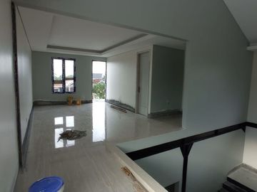 Rumah Besar SURABAYA BARAT 919 m2 RAYA Ngemplak Sambikerep