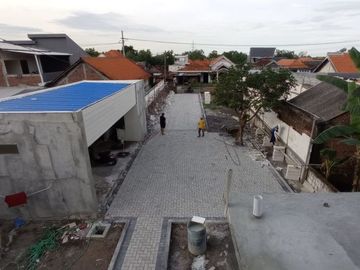 Rumah Besar SURABAYA BARAT 919 m2 RAYA Ngemplak Sambikerep