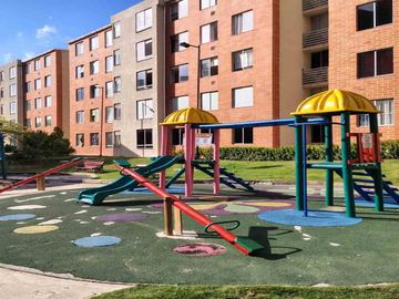 Apartamento remodelado ubicado en el Conjunto Guacamaya SG 123