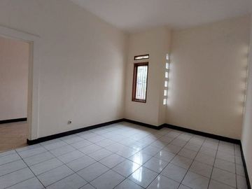 Rumah Terawat Di Batu Indah Dkt Batununggal Buah Batu