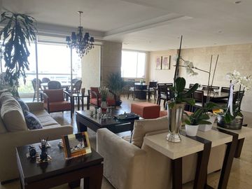DEPARTAMENTO EN VENTA EN BOSQUES DE LAS LOMAS BOSQUE  ALTO