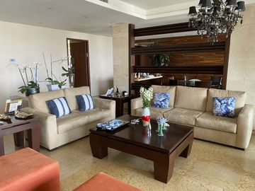 DEPARTAMENTO EN VENTA EN BOSQUES DE LAS LOMAS BOSQUE  ALTO