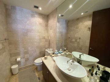 DEPARTAMENTO EN VENTA EN BOSQUES DE LAS LOMAS BOSQUE  ALTO
