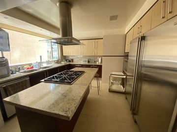 DEPARTAMENTO EN VENTA EN BOSQUES DE LAS LOMAS BOSQUE  ALTO