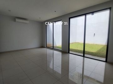 Dijual Rumah Bagus Siap Huni Di Lebak Bulus