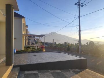 RUMAH BERKONSEP VILLA DI JANTUNG KOTA BATU SKEMA SYARIAH | 0