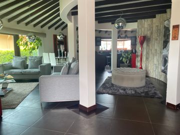 i3 vende o arriendo  casa en nayon
