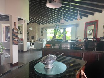 i3 vende o arriendo  casa en nayon