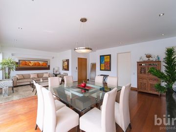 VENTA HERMOSO PENTHOUSE CON TERRAZA,  PISCINA Y PARRILLA EN SAN ISIDRO