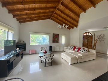 Casa en venta en Haras del Sur I