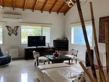 Casa en venta en Haras del Sur I