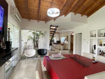 Casa en venta en Haras del Sur I