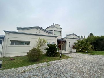 Casa en venta en Haras del Sur I