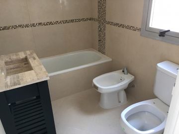Departamento en venta en Remedios de Escalada Oeste