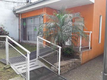 Casa en venta en Ramos Mejia Sur