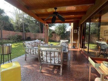 MAGNIFICA PROPIEDAD PARA TU FAMILIA, Tu hogar en Chicureo!!