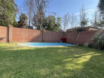MAGNIFICA PROPIEDAD PARA TU FAMILIA, Tu hogar en Chicureo!!